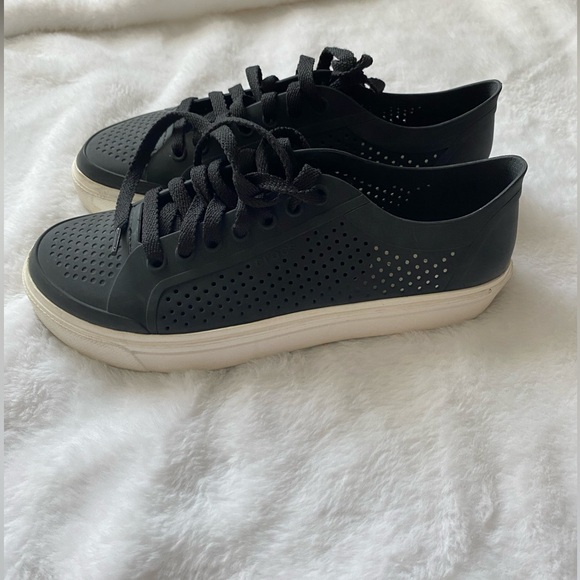 Black Croc Sneakers - Picture 2 of 6